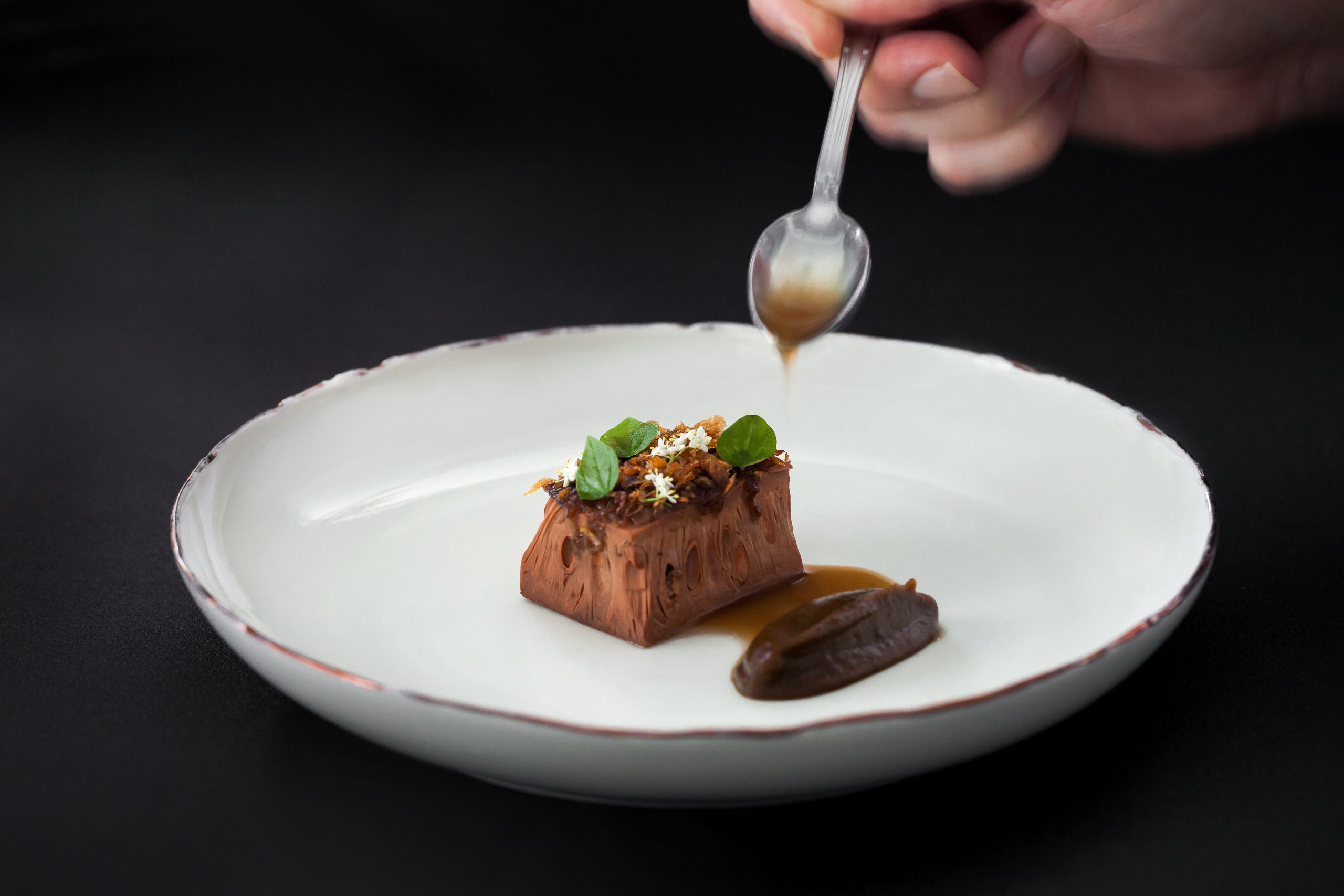 The Signature Dish Phenomenon and Its Enduring Power in Rankings